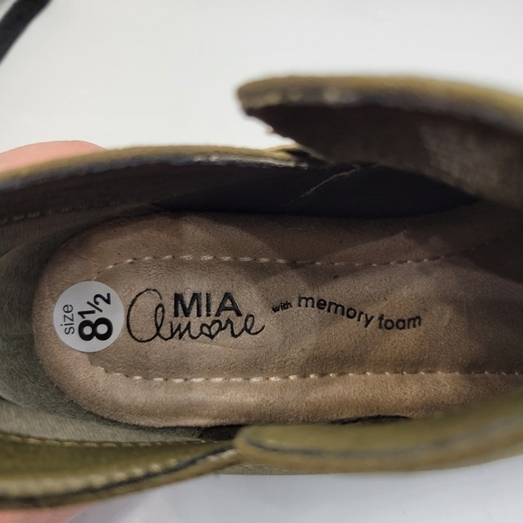 Mia Amore Lourie Bootie in Olive Green Sz 8.5 - Picture 6 of 10